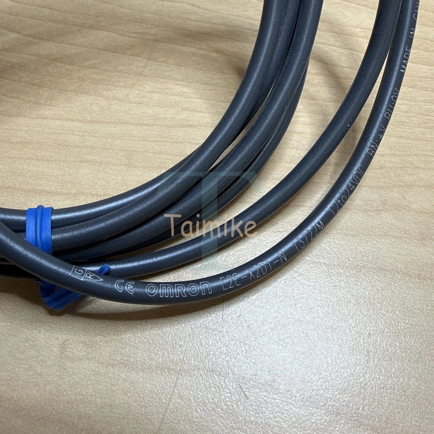 ! Omron E2E-X2D1-N Proximity Sensor Prox 13722M