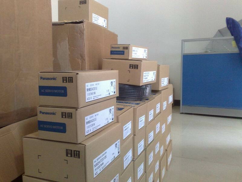 Panasonic AC Servo Motor MQMA042A1A One Year - PANASONIC