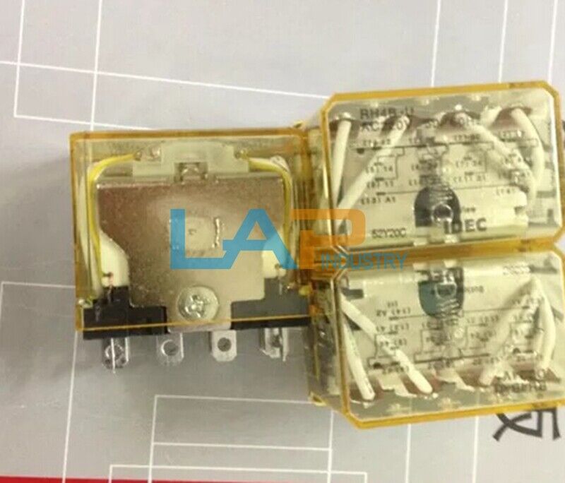 10PCS IDEC RH4B-U 220VAC Relay with 14 Feet Lead - IDEC