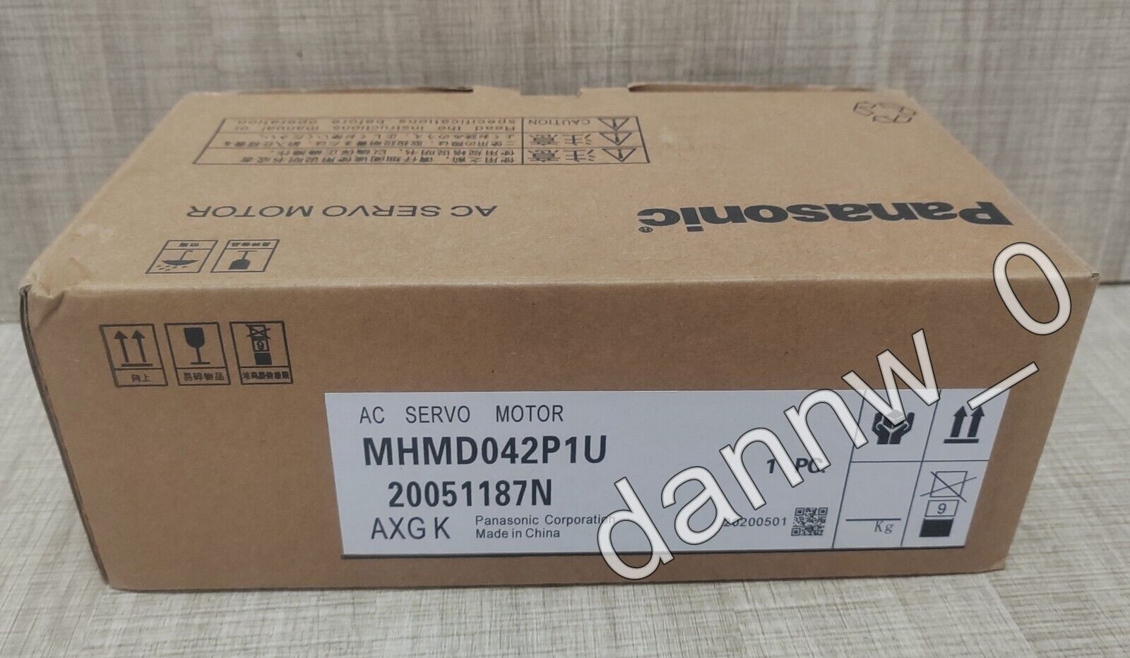 new  Panasonic MHMD042P1U AC Servo Motor