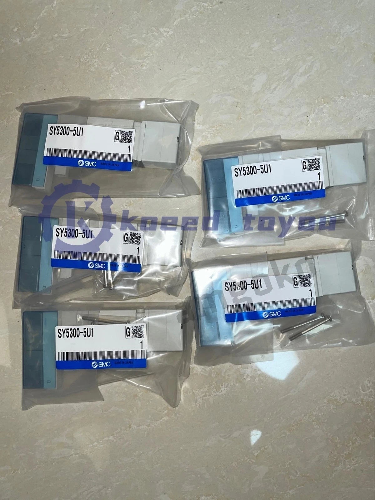 1PCS SMC SY5300-5U1 free shipping