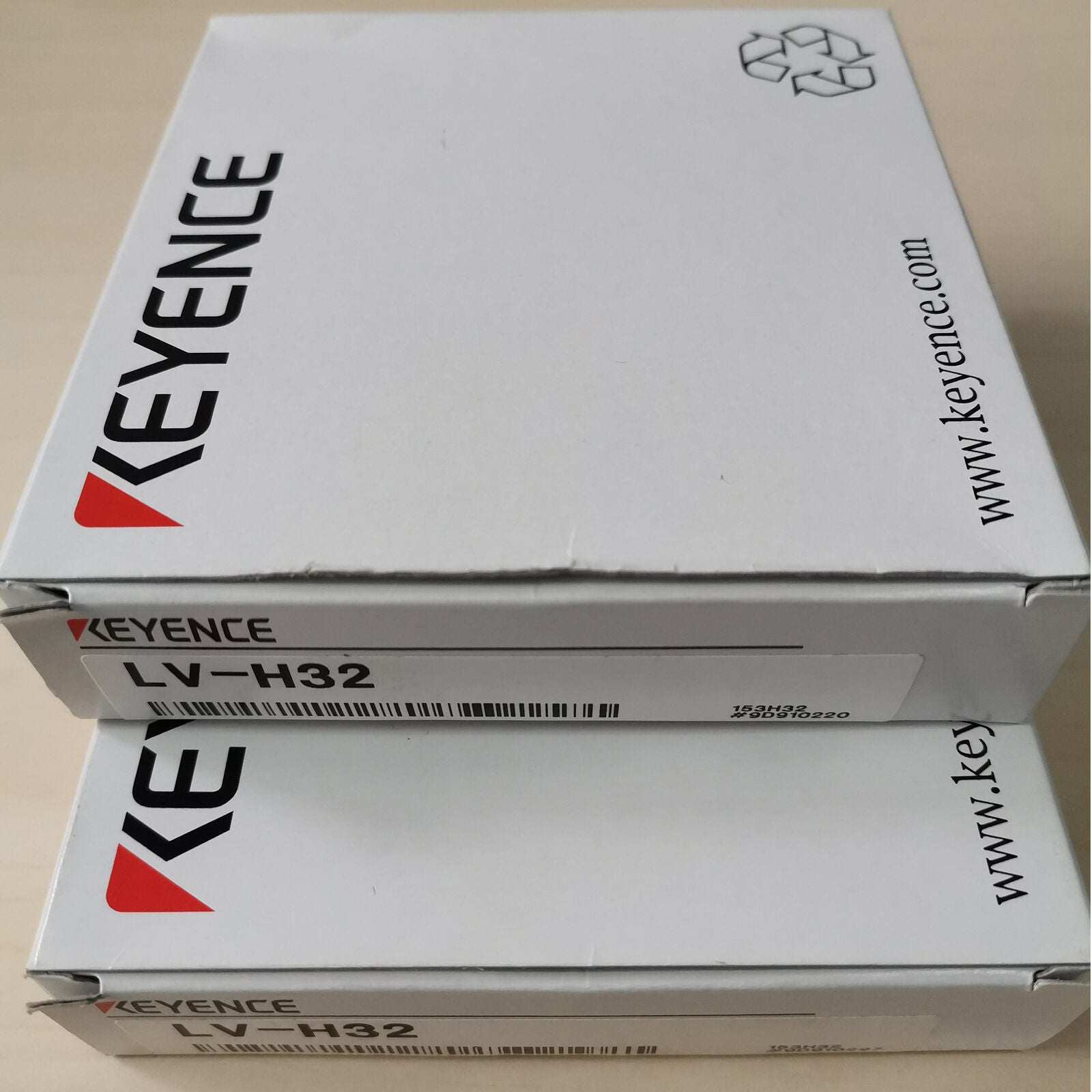 New 1PC Laser Sensor LV-H32 in a Box for KEYENCE - KEYENCE