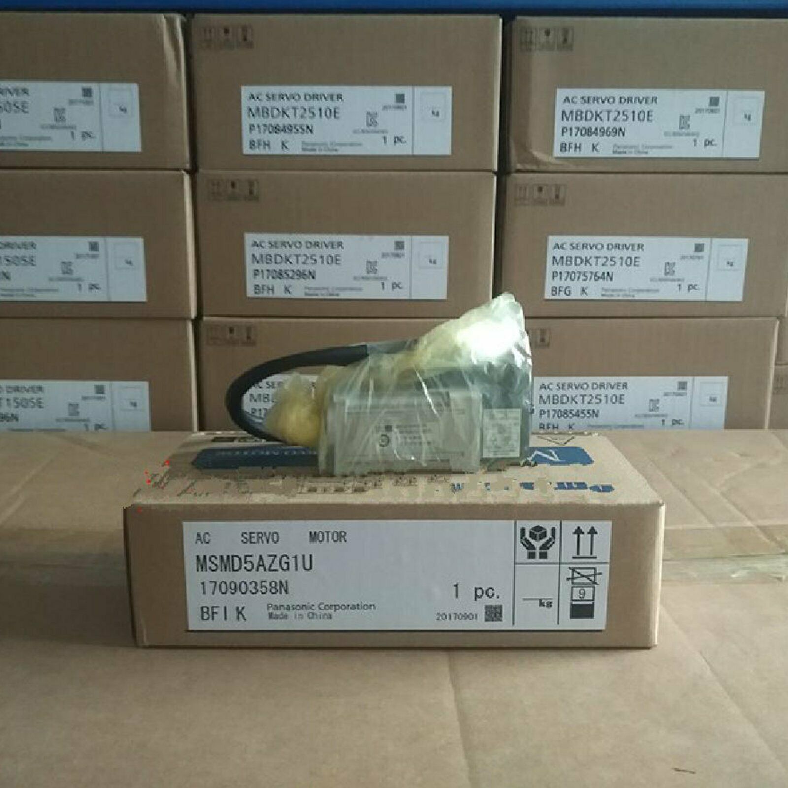 1PC Panasonic AC Servo Motor MSMD5AZG1U In-Box - PANASONIC