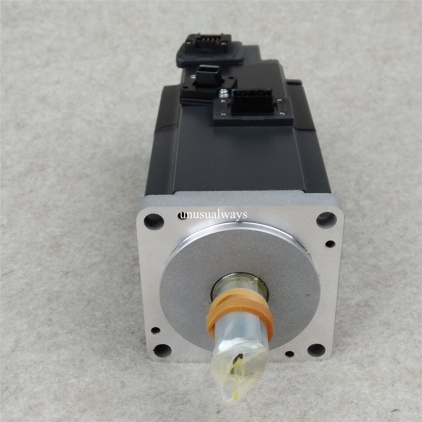 Mitsubishi Servo Motor HFKP43B - MITSUBISHI