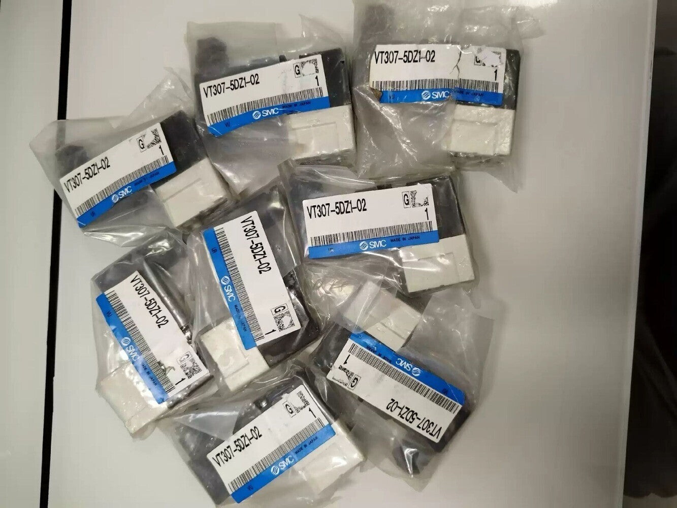 1pcs For SMC VT307-5DZ1-02 solenoid valve