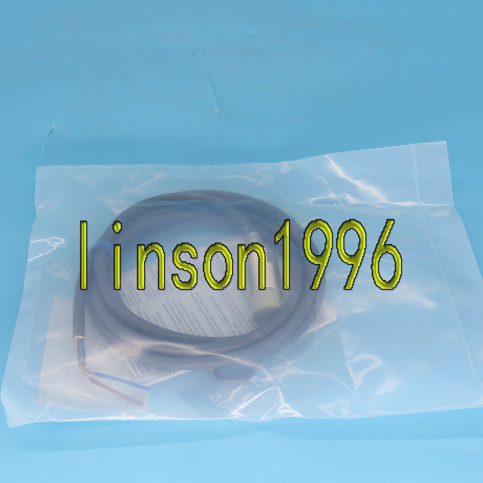 OMRON Proximity Switch E2E-X14MD1-Z ONE - High-Precision Distance Measurement Device - OMRON
