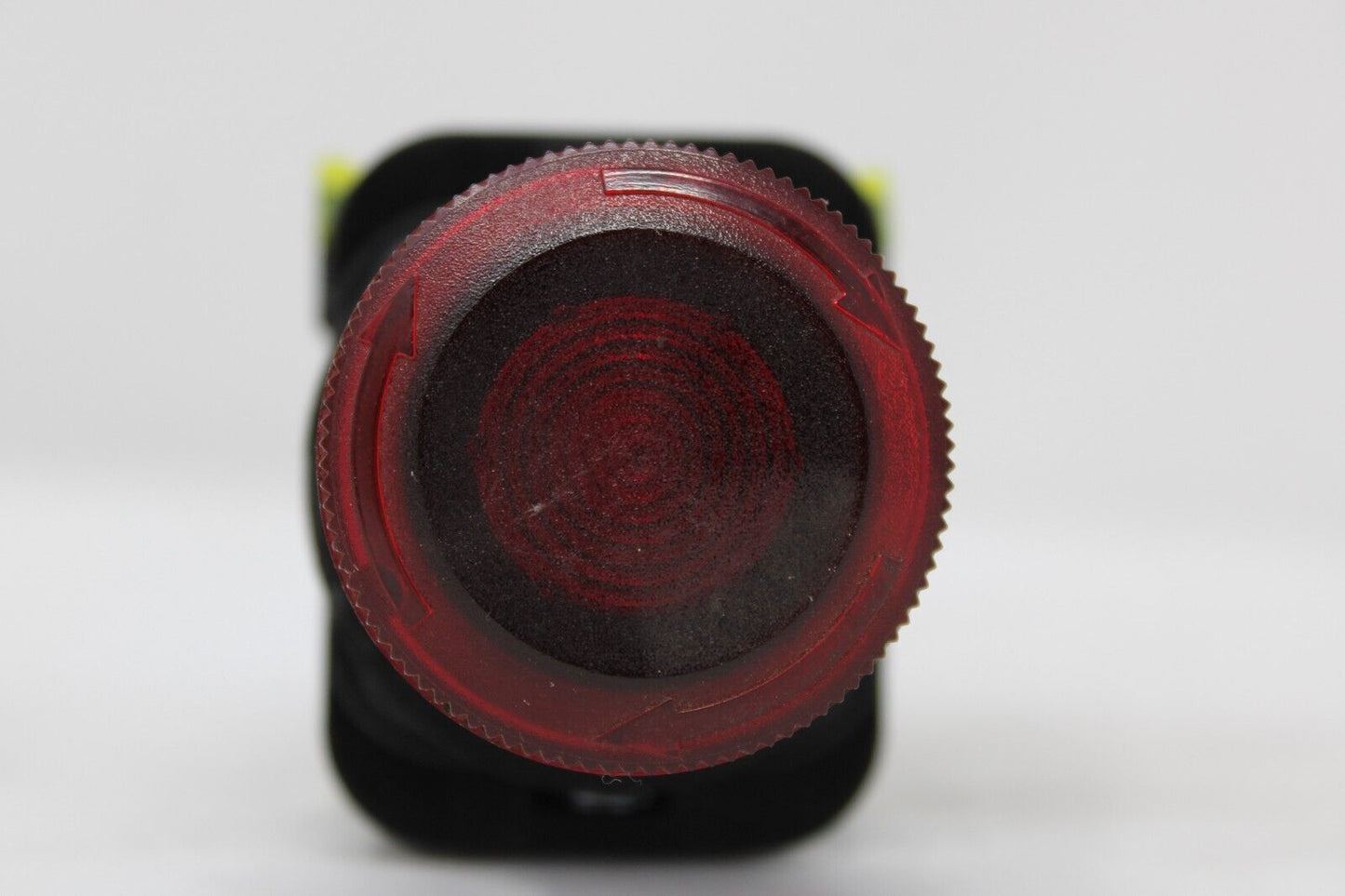 used Allen Bradley 800HC-FRXTQH24RG22 Red Emergency Stop Pushbutton - ALLEN BRADLEY