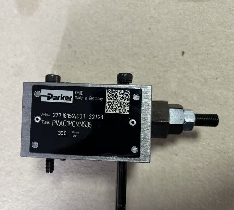 New Parker PVAC1PCMNS35 Pressure Reducing Valve, High-Pressure Flow Control, Steel-Mounted Component, 1/4-Inch BSP Thread, IP67 Weatherproof - PARKER