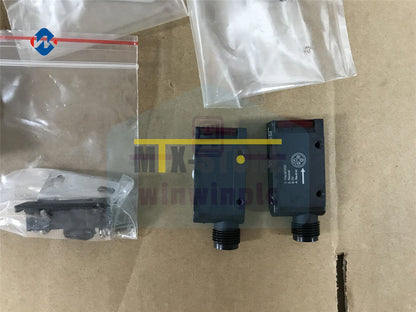 1pcs IN BOX Omron E3S-AT36 Free ship Fast delivery