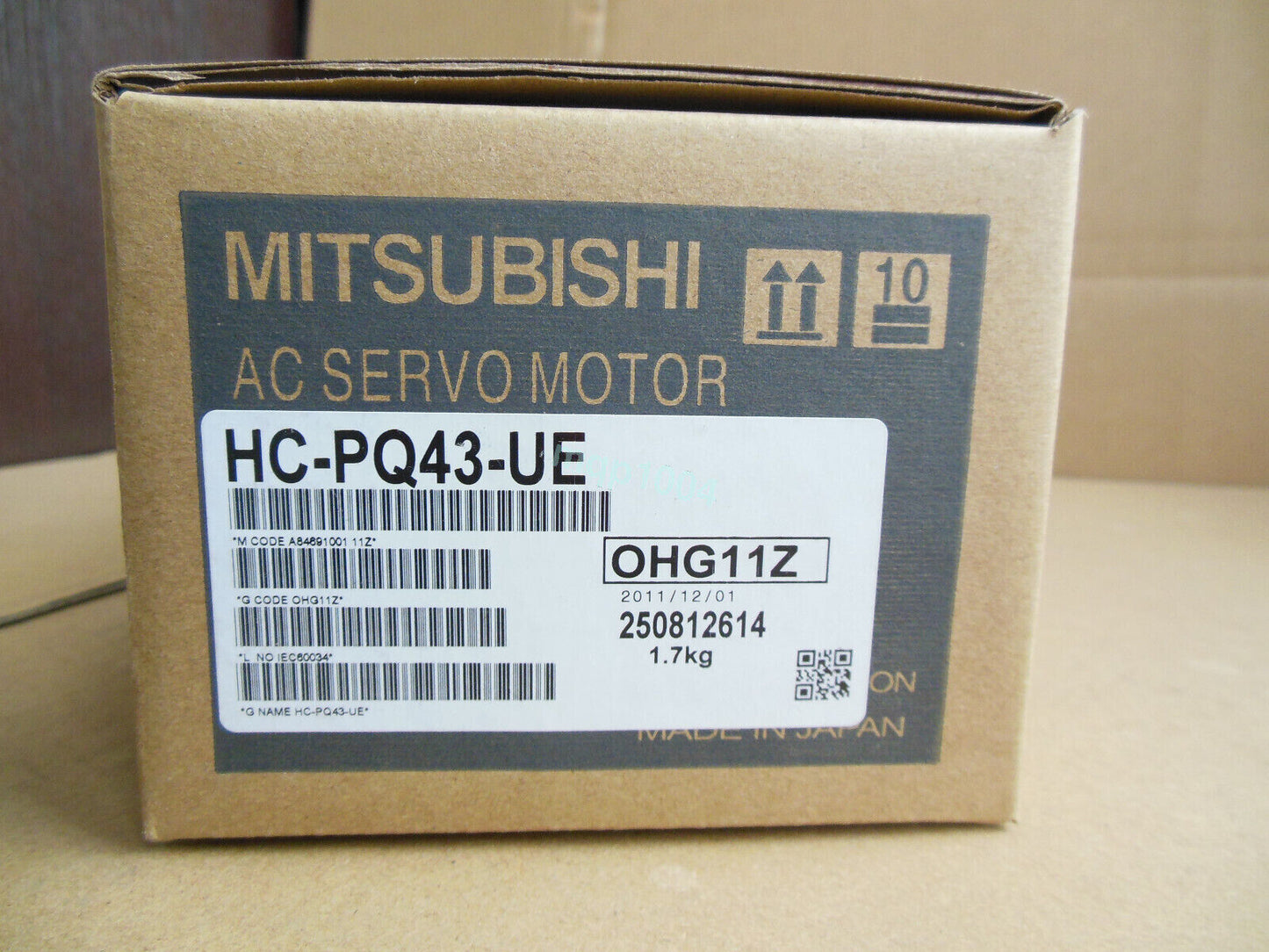 Mitsubishi Servo Motor HCPQ43UE in Box - MITSUBISHI