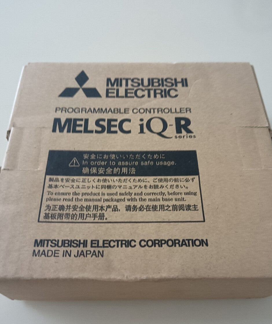 1PC MITSUBISHI RY41NT2P OUTPUT MODULE IN BOX