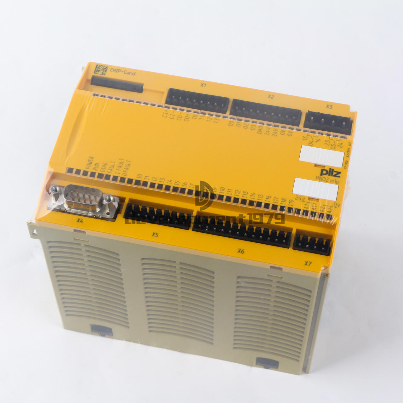 new ONE PILZ 773100 PNOZ M1P Safety Relay Module