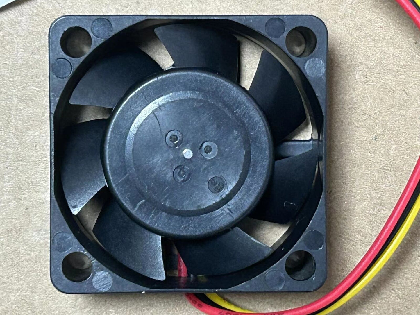 MITSUBISHI NC5332H71 Fan 40mm x15mm 24V 0.09A - MITSUBISHI