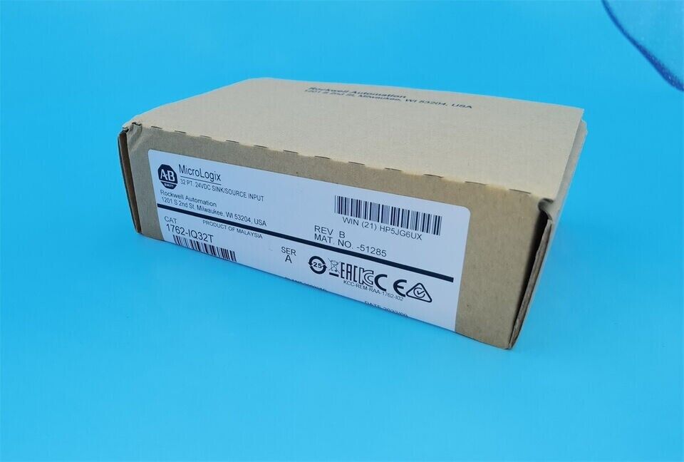 New Sealed Allen-Bradley 1762-IQ32T SER A MicroLogix 32 Point Input Module - ALLEN-BRADLEY