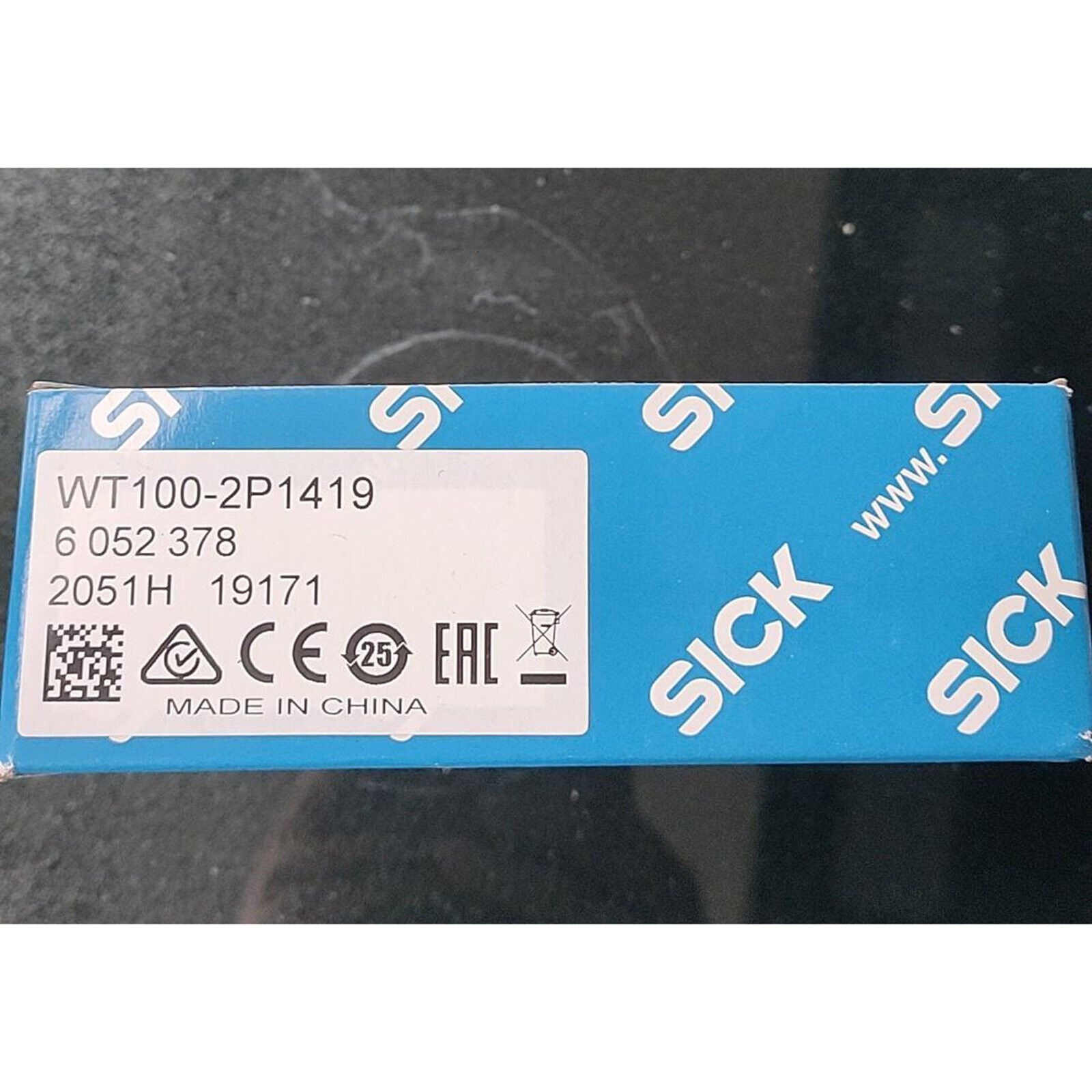 1PC SICK WT100-2P1419 Miniature Photoelectric Sensor - Small - SICK