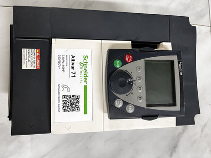 new 1 PC Schneider Inverter ATV71HU75N4Z 7.5KW 380V - SCHNEIDER