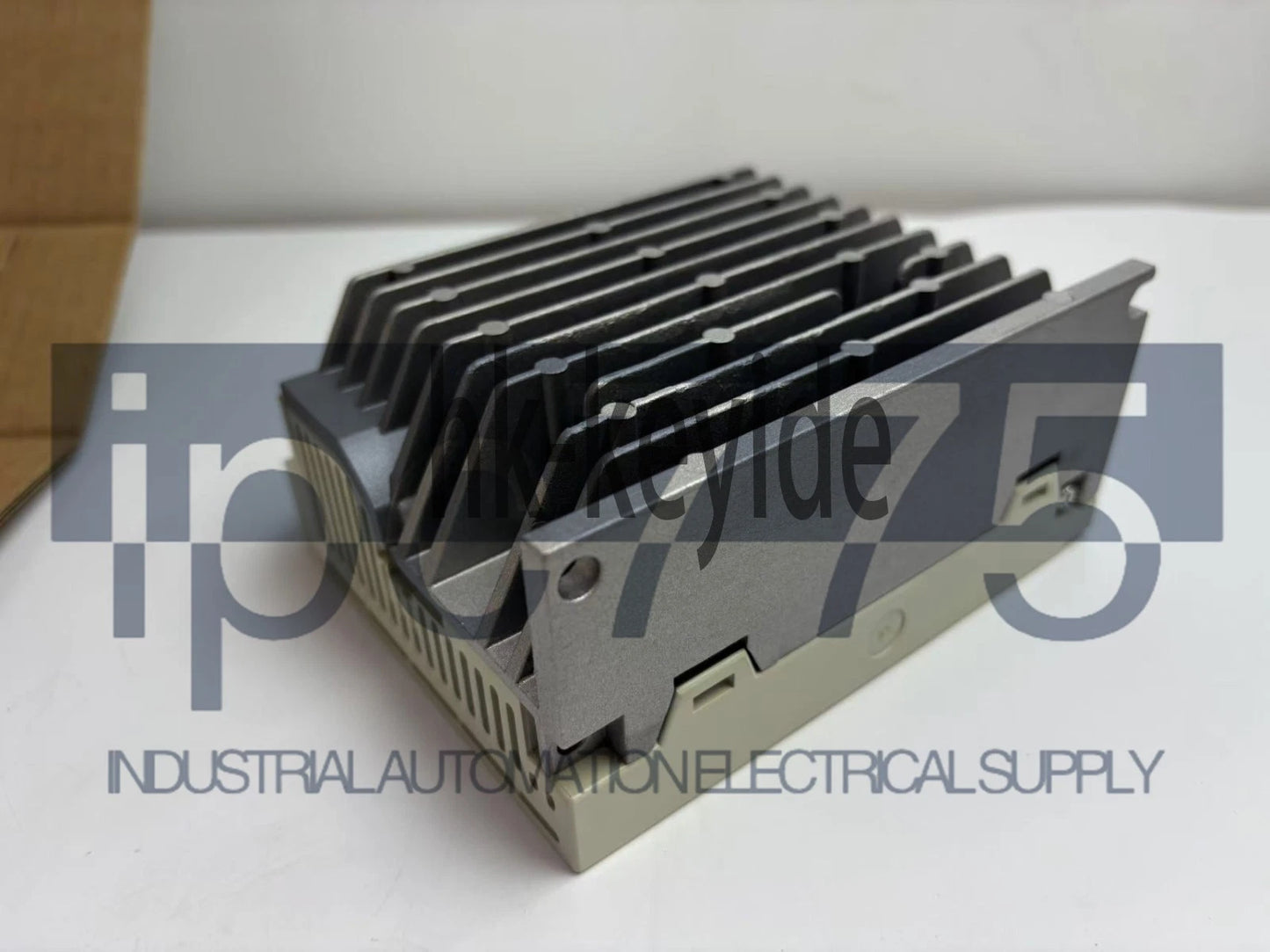 1PCS Mitsubishi Servo Drive MR-C40A-UE