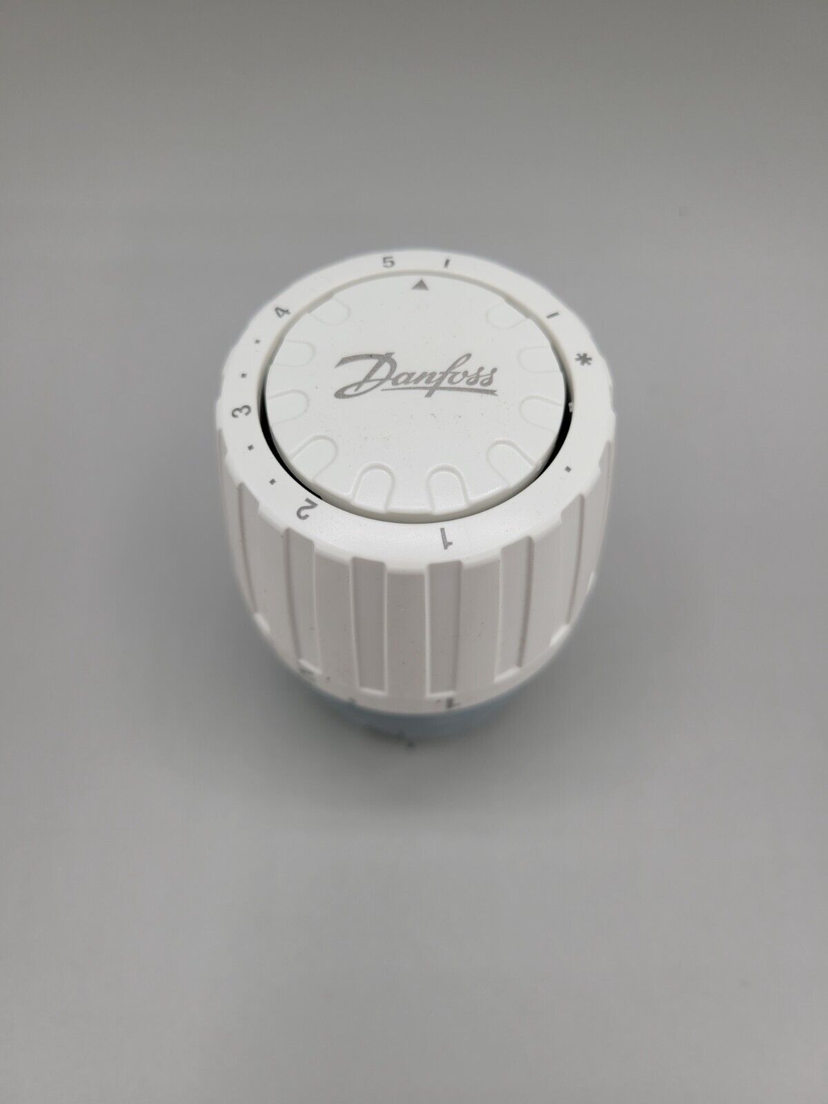 Danfoss Thermostatic Radiator Valve RA2000 - DANFOSS