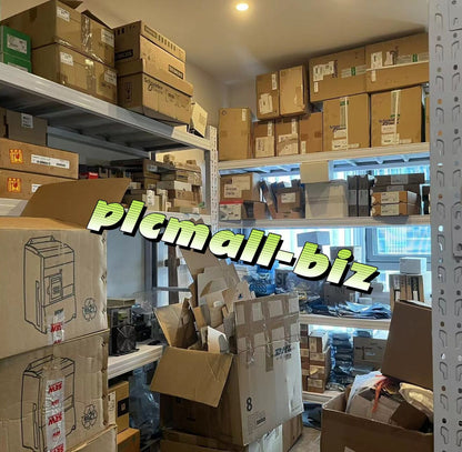 MDMA902C2GA servo motor - DEWALT