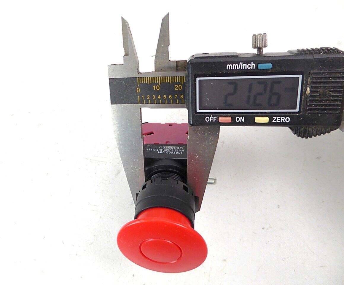 IDEC 1307602-001 Red Push-Pull Switch - IDEC