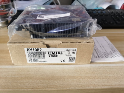 1PC MITSUBISHI RY10R2 MODULE IN BOX