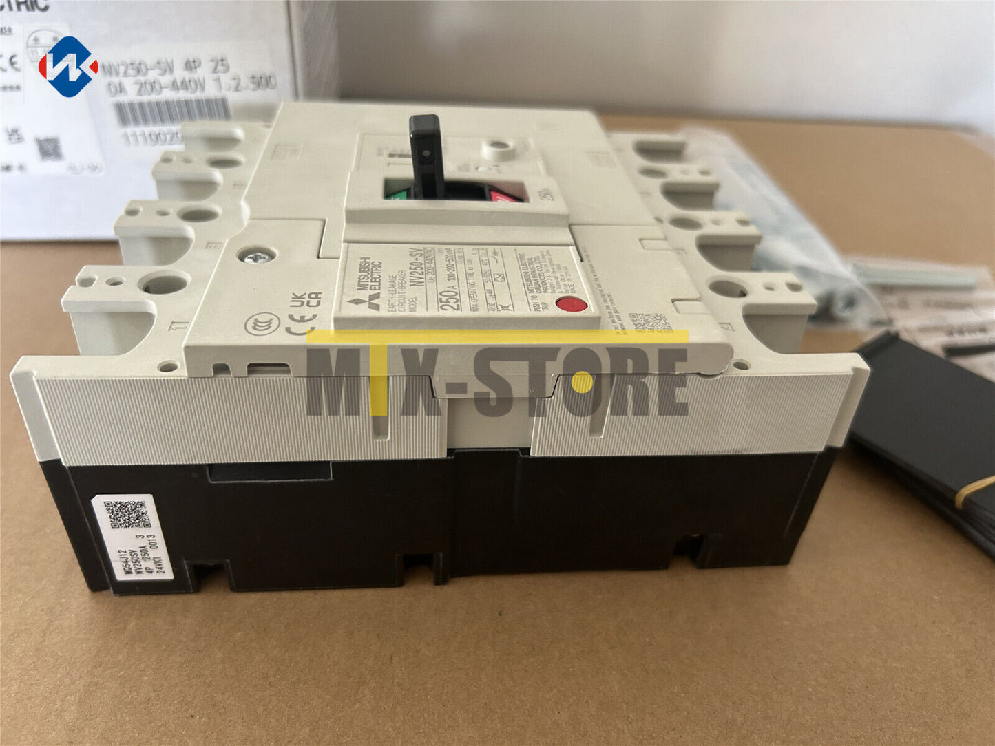new 1PCS Mitsubishi NV250-SV 4P 250A Circuit Breaker - MITSUBISHI