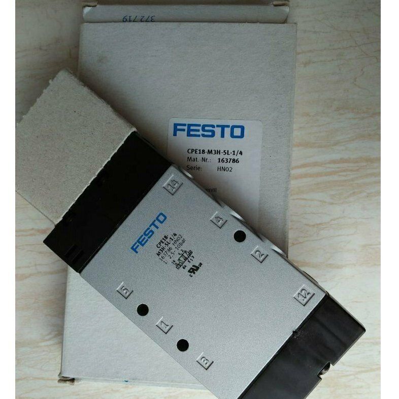 Festo Solenoid Valve CPE18-M3H-5L-1/4 - FESTO