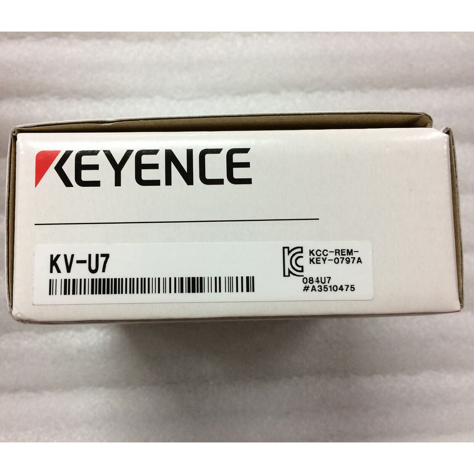 new 1PC  KEYENCE IN BOX KV-U7 PLC programmable module