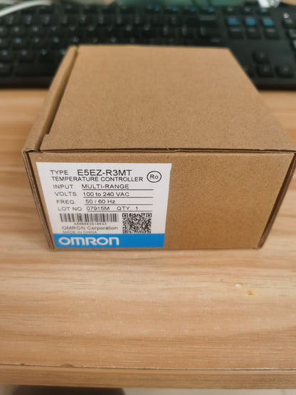 1PCS Omron E5EZ-R3MT E5EZR3MT Temperature Control In Box - Free Shipping #OM
