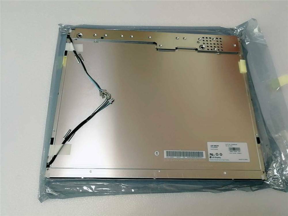 used LM190E08-TLGD 19" 1280×1024 Resolution LCD Screen Panel