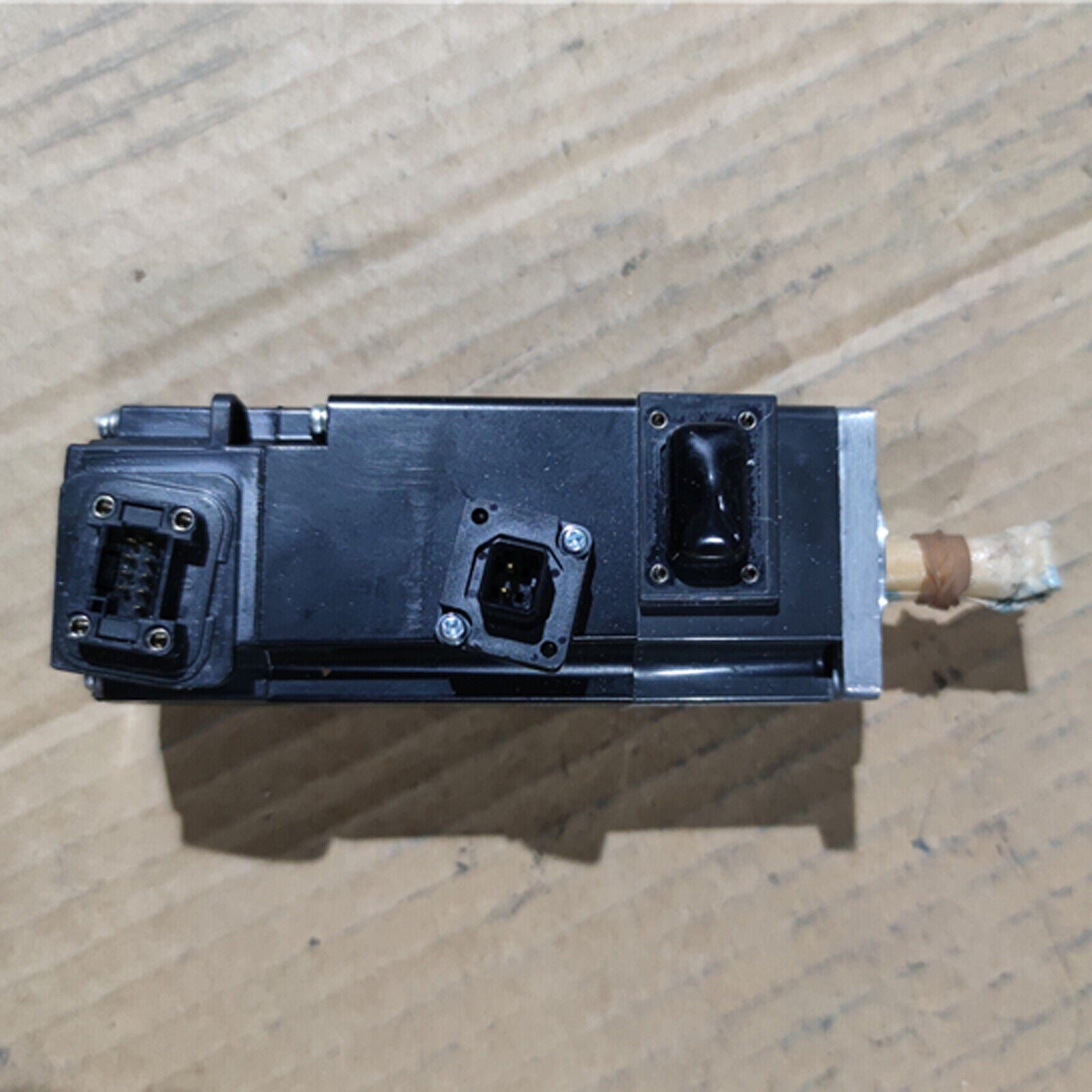 used Mitsubishi AC Servo Motor HG-KR053B tested and in good condition - MITSUBISHI