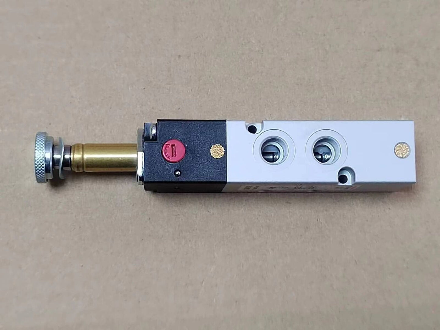 new 1Pcs CAMOZZI solenoid valve 358-015-02 - CAMOZZI