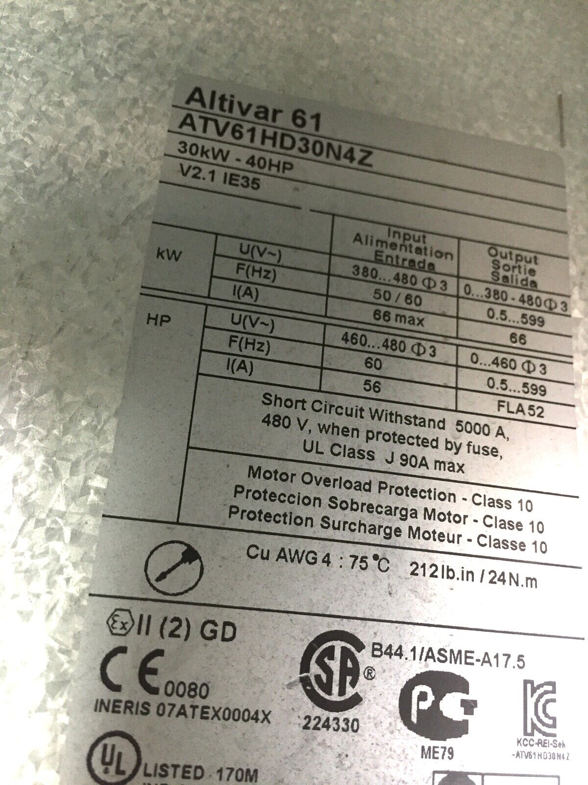 SCHNEIDER ATV61HD30N4Z 30KW 40HP AC DRIVE Inverter - SCHNEIDER