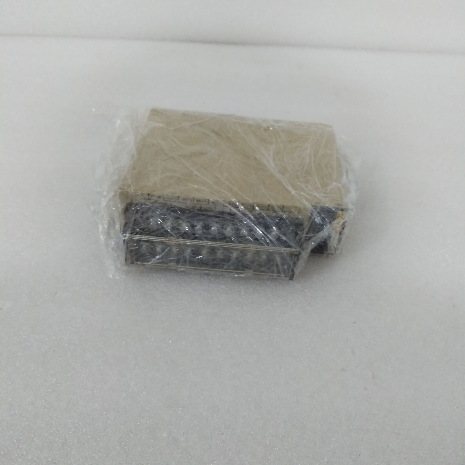OMRON PLC C200H-OC224 Refurbished used within 24 hours - OMRON