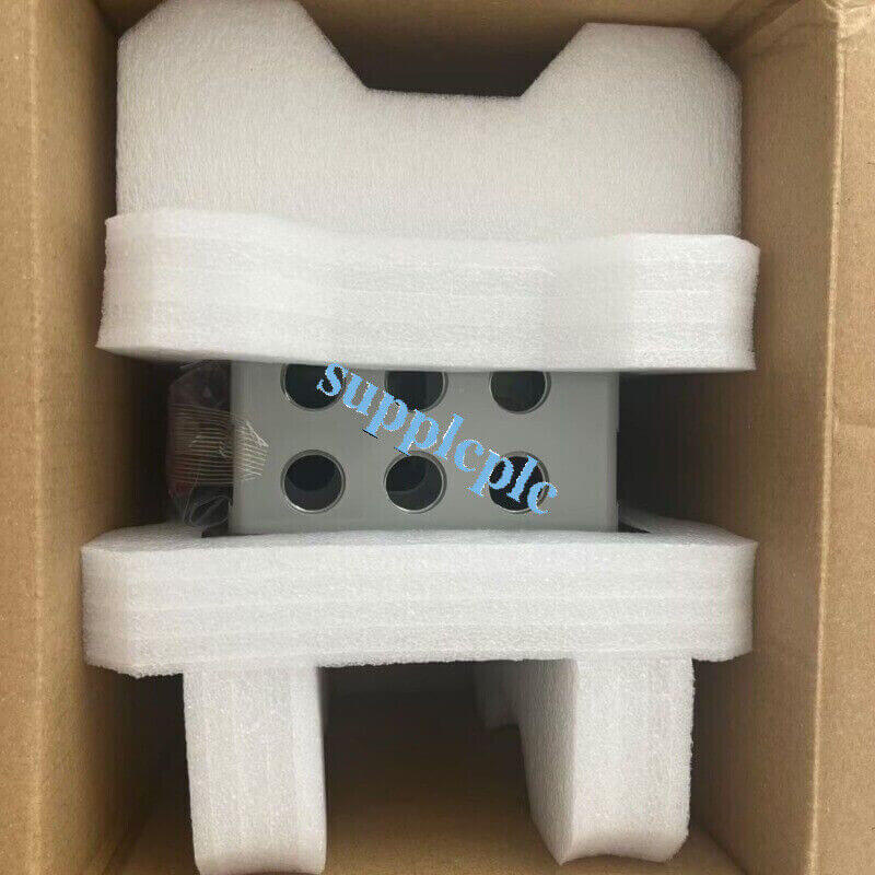 new Rosemount 1056-01-22-38-AN analyzer head Fast - ROSEMOUNT