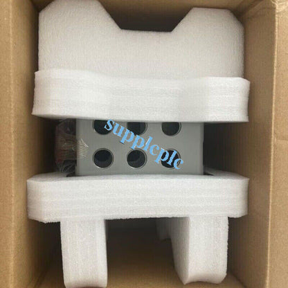 new Rosemount 1056-01-22-38-AN analyzer head Fast - ROSEMOUNT