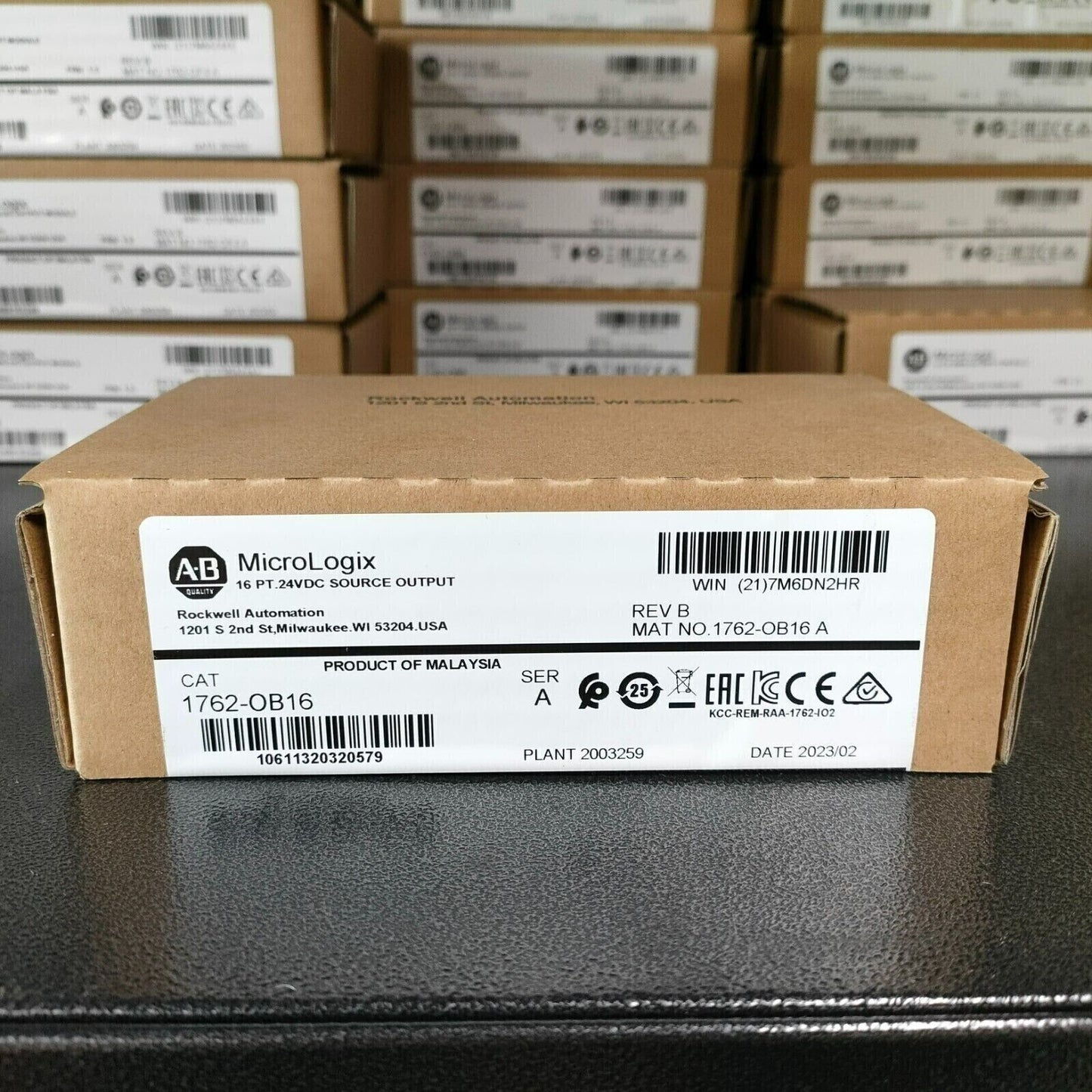 New Factory Sealed AB 1762-OB16 MicroLogix 16 Pt 24VDC Source Output Module - MICROLOGIX