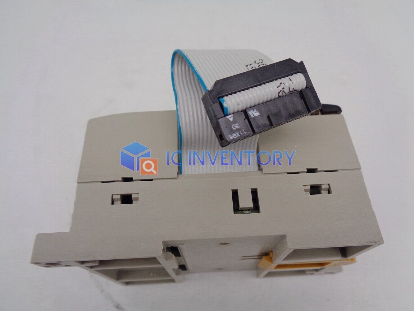 new 1PCS Omron Programmable Controller CPM1A-MAD01 PLC CPM1AMAD01 - OMRON