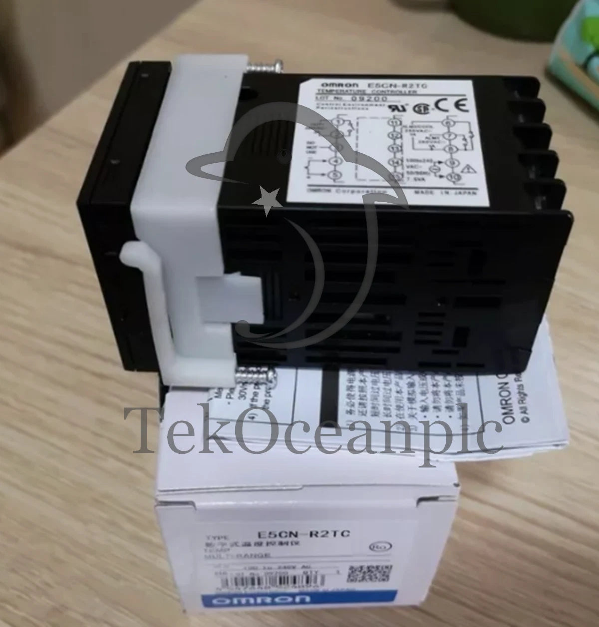 Omron E5CN-R2TC Temperature Controller E5CNR2TC Digital, #te