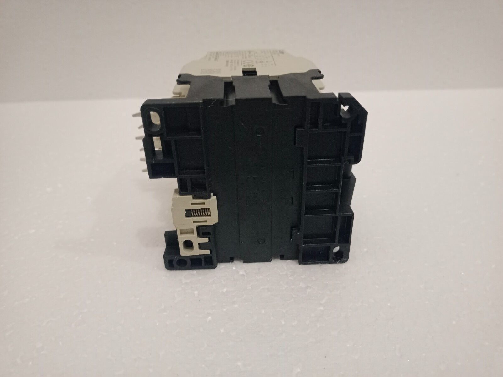 new MITSUBISHI T35 MAGNETIC CONTACTOR S-T35