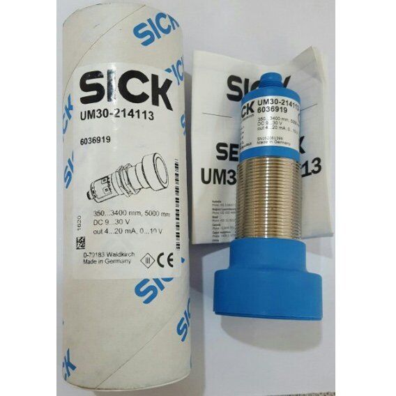 new 1 piece   sick Ultrasonic sensor UM30-214113 ship