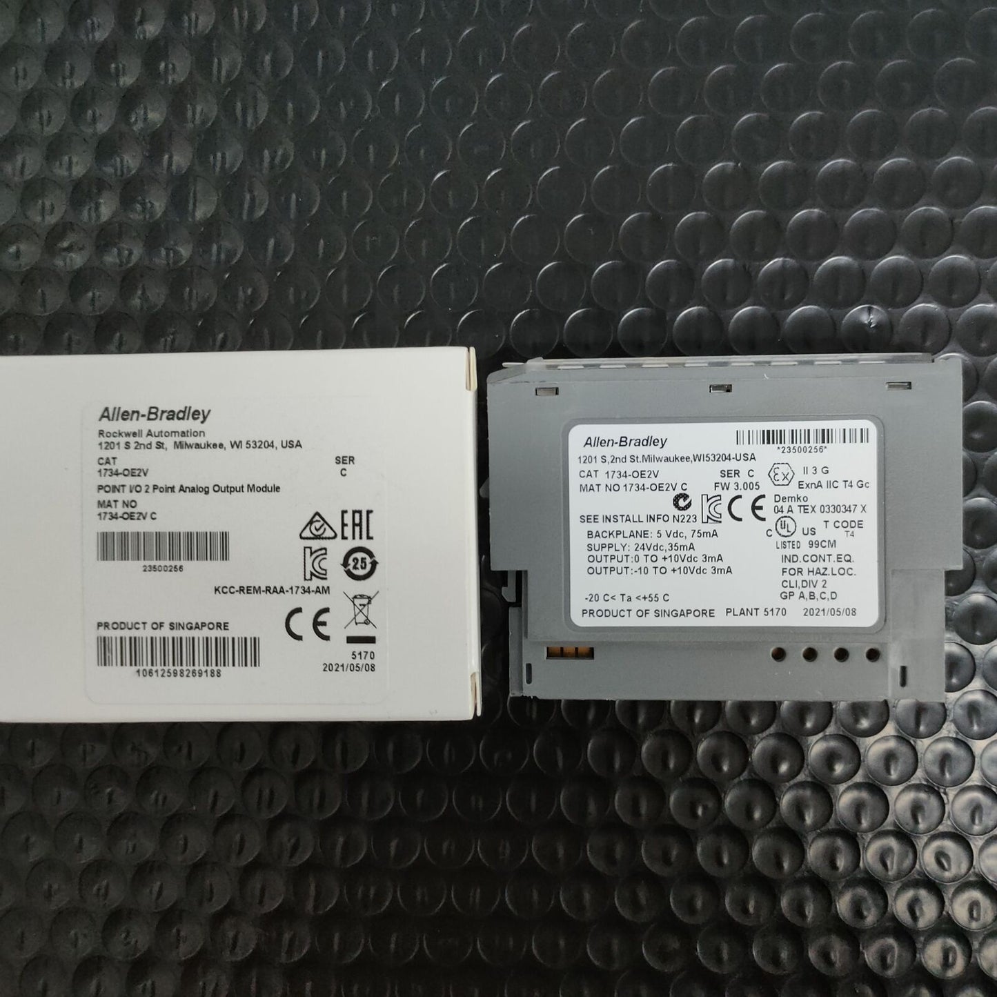 Allen-Bradley 1734-OE2V Factory Sealed Module - ALLEN-BRADLEY
