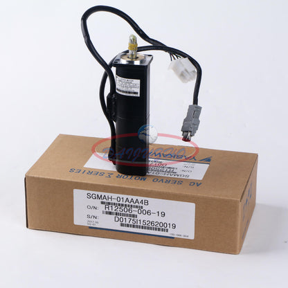 ONE Yaskawa SERVO MOTOR SGMAH-01A - YASKAWA