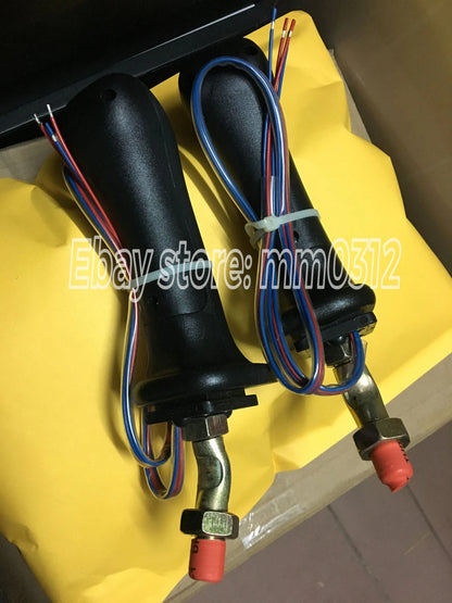 1pair excavator parts Doosan Daewoo DH60 / 80/220/225/258 / 300-7 joystick plast