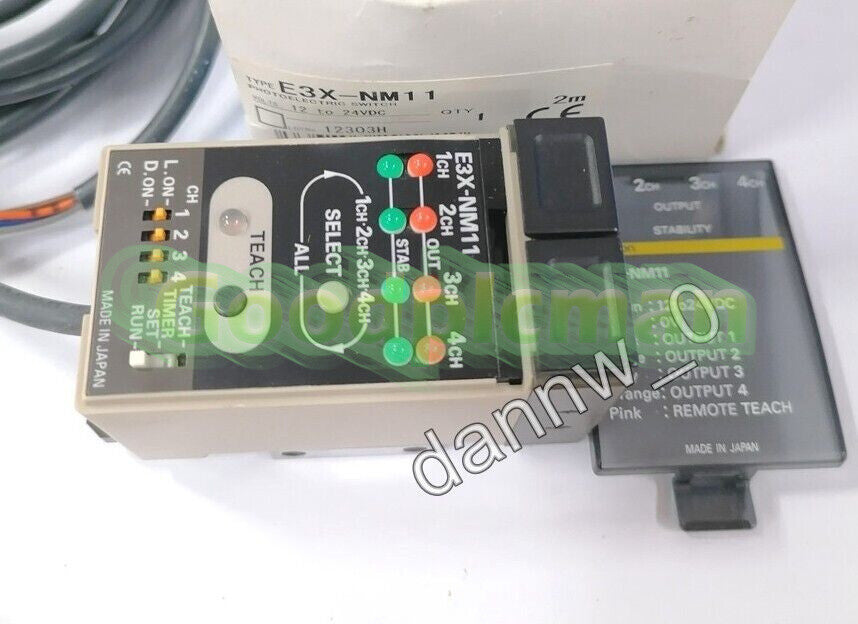 Omron E3X-NM11 Photoelectric Switch Sensor 1Pcs/