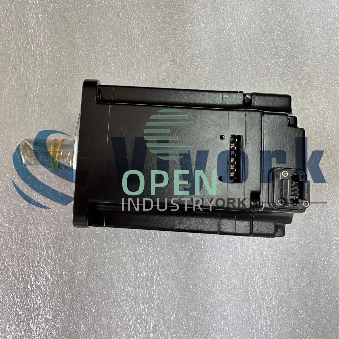 1PCS Yaskawa SGMJV-08A3M61 AC SERVO MOTOR 750W 200VAC 20BIT