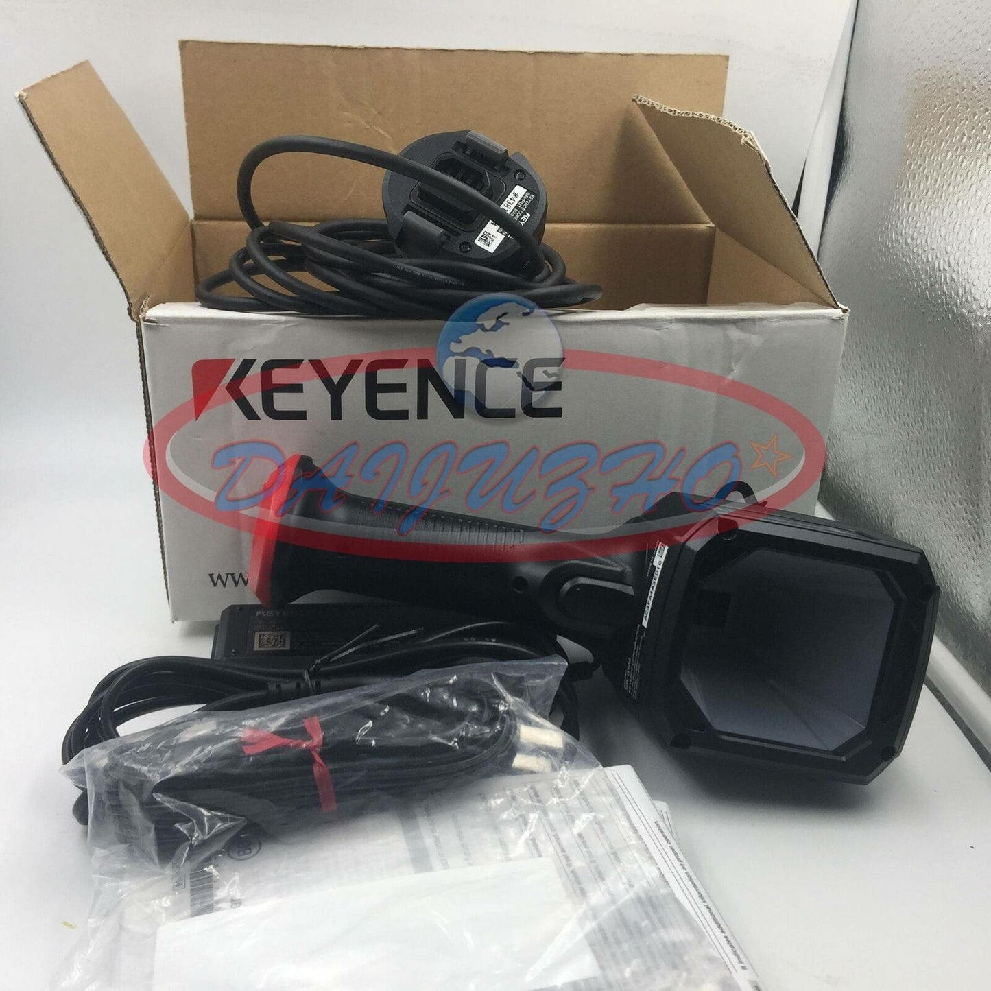 KEYENCE SR-G100 Barcode Reader - KEYENCE