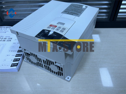 new 1PCS Mitsubishi FR-A520-5.5K Frequency changer - MITSUBISHI
