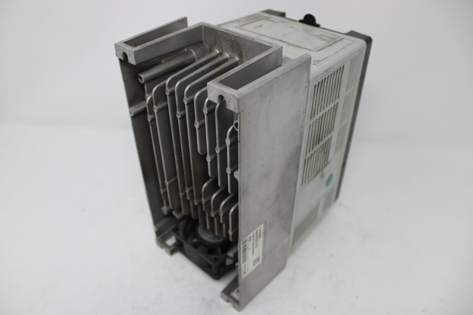 used Allen Bradley 20AC2P1A0AYNNNC0 PowerFlex 70 - ALLEN BRADLEY