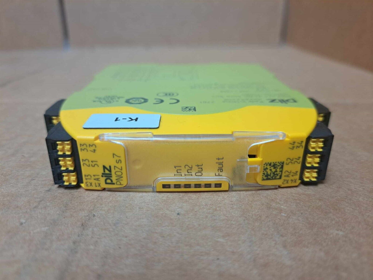 new Pilz Safety Relay PN0Z s7 C 24VDC Ident.No. 751107 - PILZ